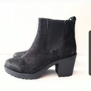 Vagabond Grace Black Suede Heeled Chelsea Boots EU 41